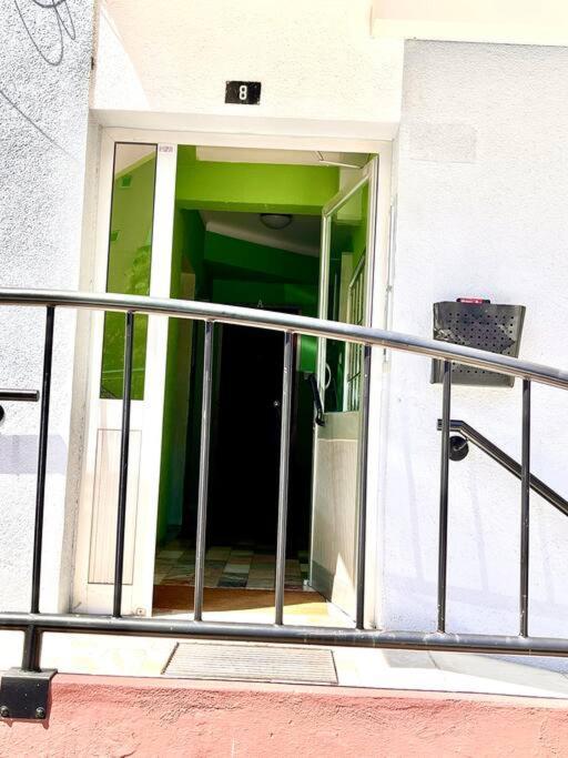 New-Romantic Studio Near The Beach! Paco de Arcos Exterior photo